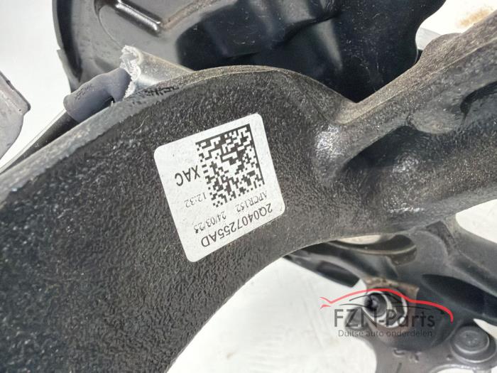 VW Polo 2G Wielophanging Fusee Links-voor