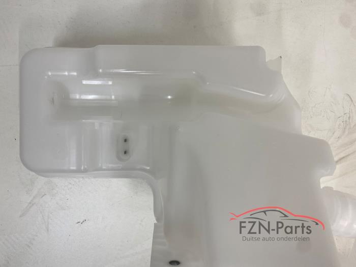 VW Golf 8 Ruitenvloeistof RVS Tank