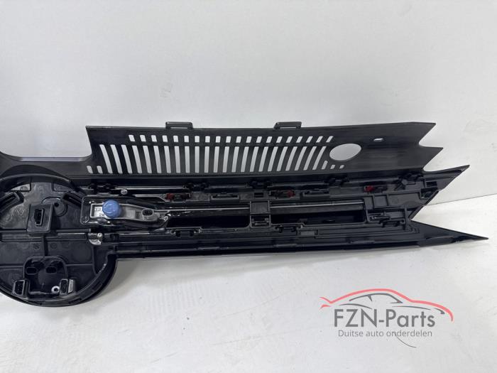 VW Golf 8.5 GTI Facelift Grille Verlicht LED Embleem