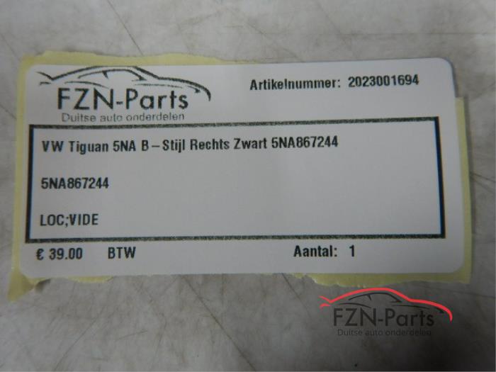 VW TIguan 5NA B-stijl afdekkap Rechts Zwart