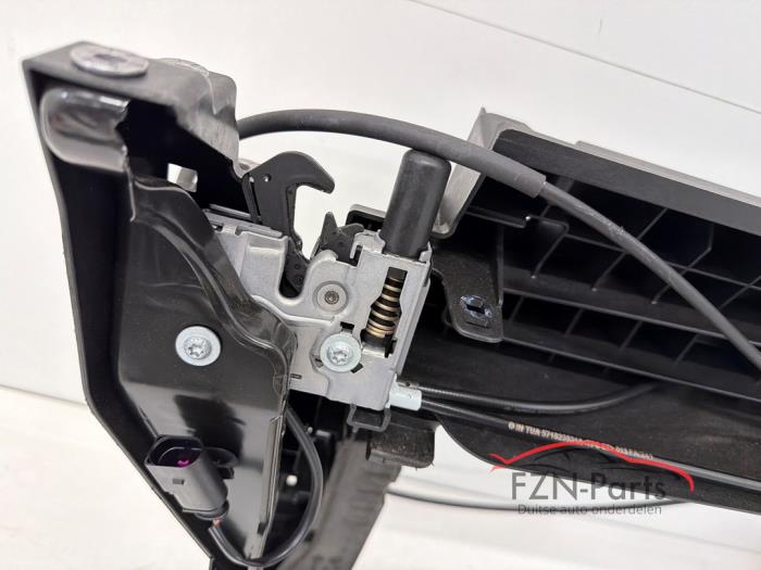 VW Tiguan 571 Front met sloten