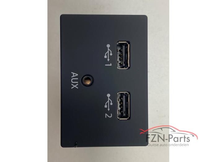 Audi A6 C7 4G AUX USB Aansluiting