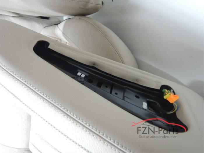 Mercedes Benz CLS W218 Interieur Leder Seidebeige Dashboard