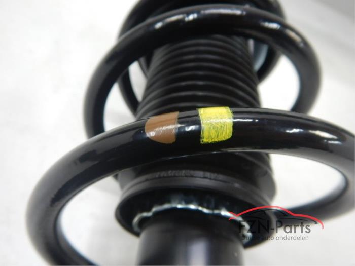 VW Golf 7 Veerpoot Links/Rechts-Voor