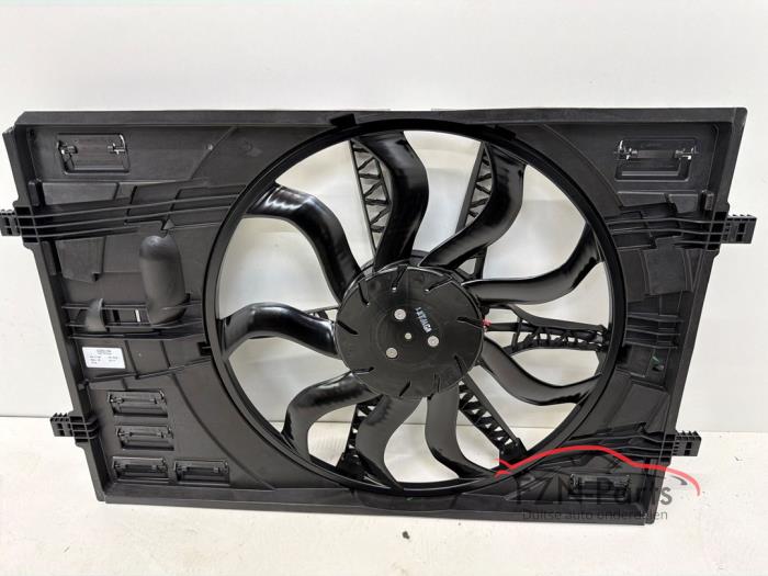 VW Golf 8 Ventilator Enkelfan + Koelluchtventilator + Behuizing