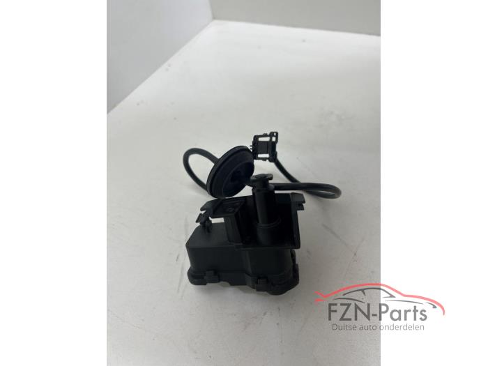 VW Golf 7 5G Stelelement Tankklep vergrendeling