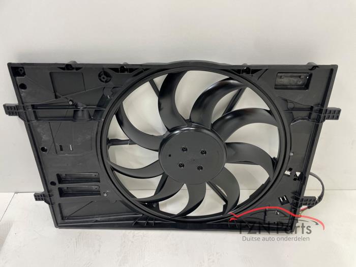 VW Golf 8 Ventilator Enkelfan + Koelluchtventilator + Behuizing