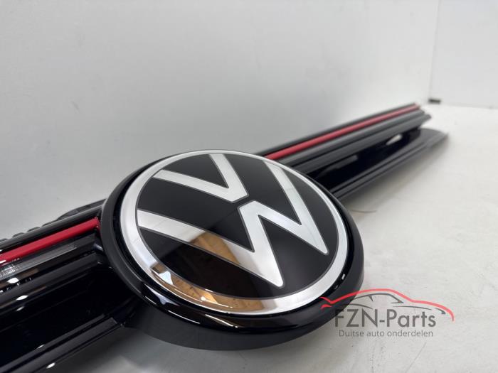 VW Golf 8.5 GTI Facelift Grille Verlicht LED Embleem