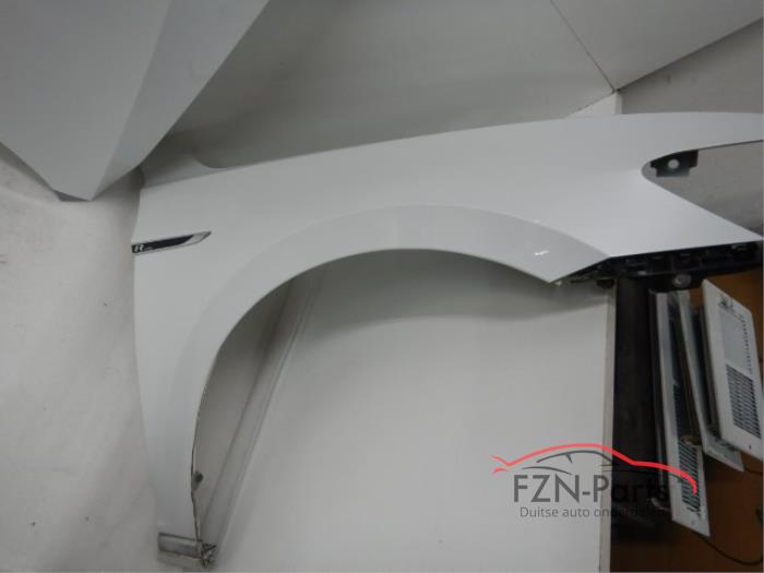 VW Passat B8 FL Variant R - Line Voorkop 2.0 TSI 6PDC L0K1 081P/082P