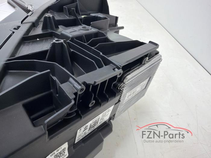 VW ID7 14A IQ-Light Koplamp rechts Compleet