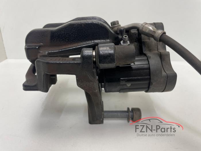 Seat Leon 5FF Sportstourer Remklauw Links-achter Elektrisch