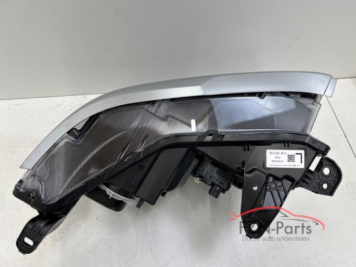 VW Amarok 2H LED Koplamp Links RHD