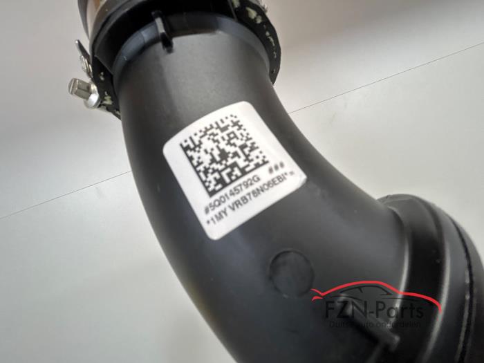 VW Golf 7 R Facelift 2.0 TSI Intercooler buis Rechts met sensor