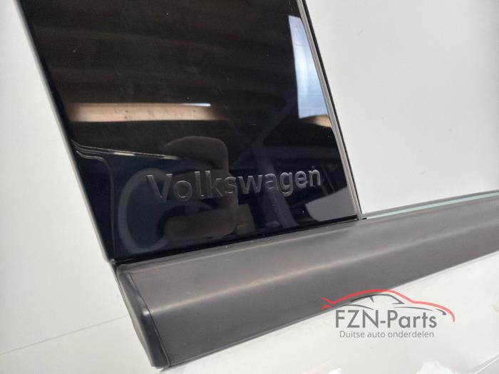 VW T-Roc 2GA Portier rechts-voor LC9A