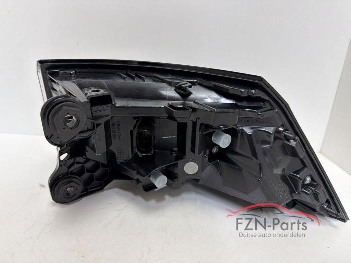 VW Golf 8 FL IQ-Light Achterlicht Links-buiten