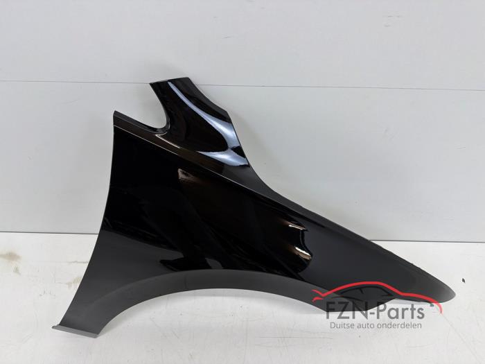 VW Golf 8 Zijscherm Spatscherm Rechts LY9T