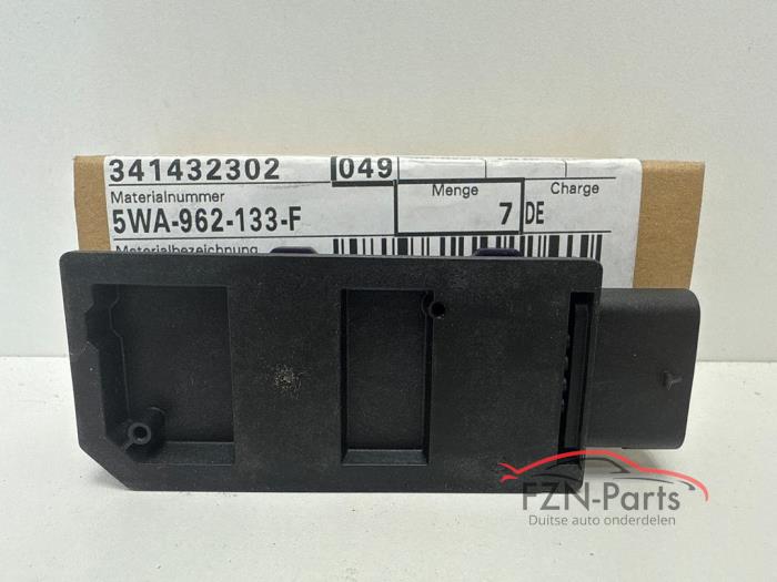 VW Golf 8 Keyless Entry module