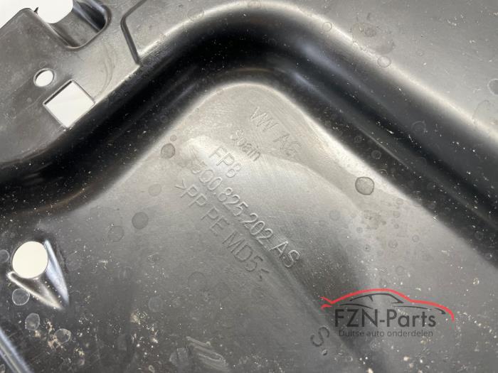 VW T-Roc 2GA Bodemplaat Rechts