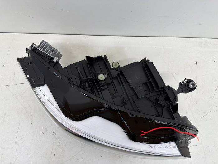 VW ID7 14A IQ-Light Koplamp rechts Compleet