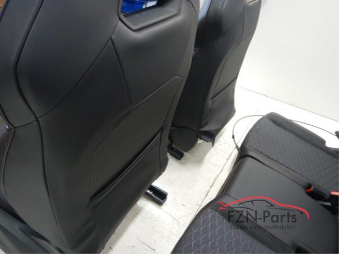 Seat Tarraco 5FJ FR interieur 7-persoons Alcatara Leer Stof