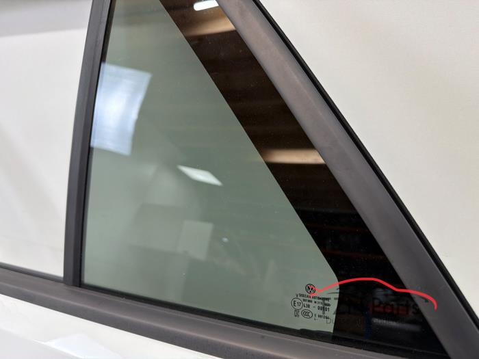 VW T-Roc 2GA Portier links-achter LC9A