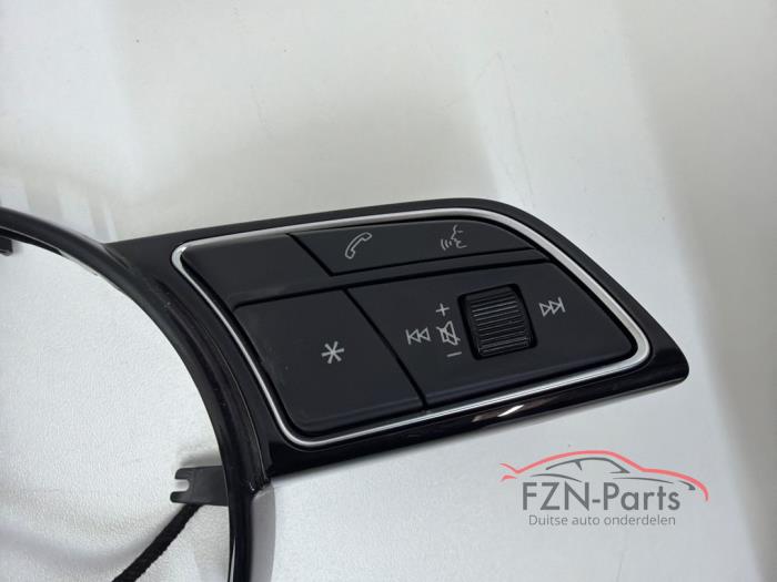 Audi A4 8W Stuurinleg + Stuurbediening