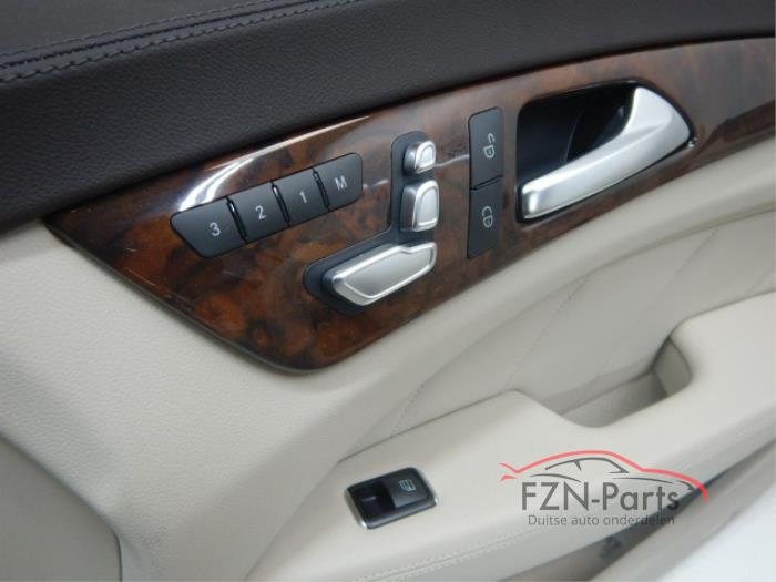 Mercedes Benz CLS W218 Interieur Leder Seidebeige Dashboard