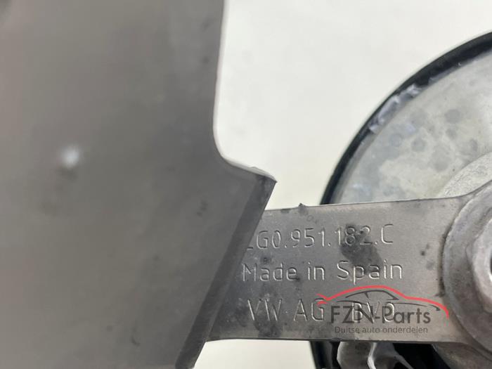 VW Polo 2G Toeter Lage Toon