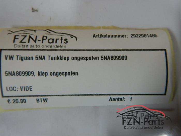 VW Tiguan 5NA Tankklep Ongespoten