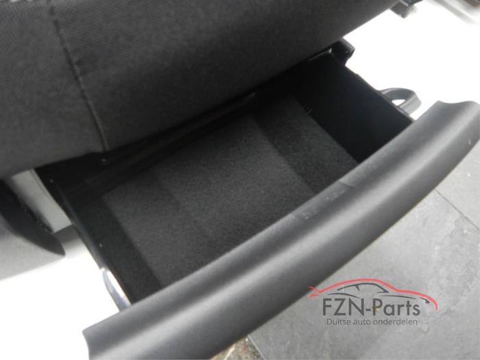 VW Tiguan 5NA Facelift Interieur Stof