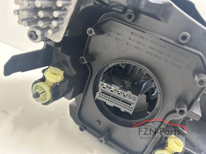 VW Tiguan 571 Koplamp Links VOLLED