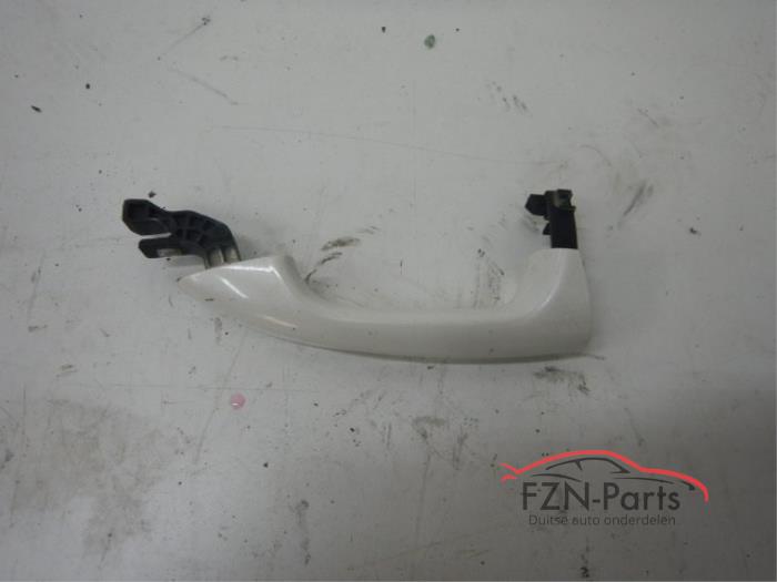 MB C-klasse W205 Portiergreep Links-Voor Wit