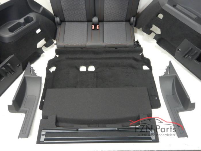Seat Tarraco 5FJ FR interieur 7-persoons Alcatara Leer Stof