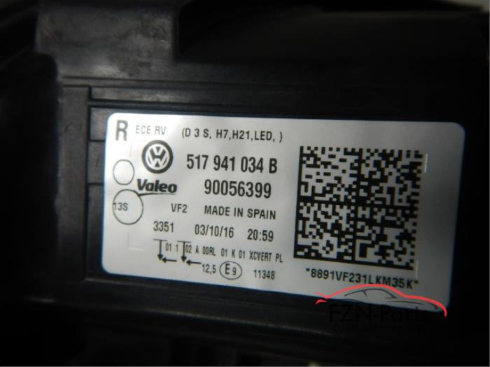 VW Golf Sportsvan Xenon LED Koplamp Rechts 034B