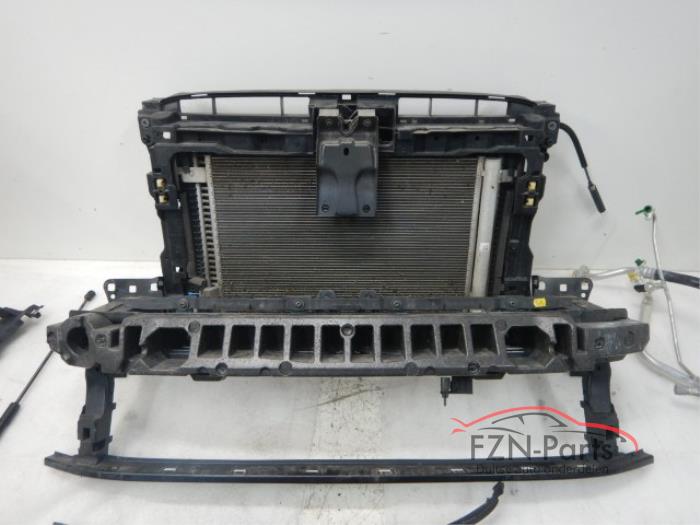 VW Passat B8 FL Variant R - Line Voorkop 2.0 TSI 6PDC L0K1 081P/082P