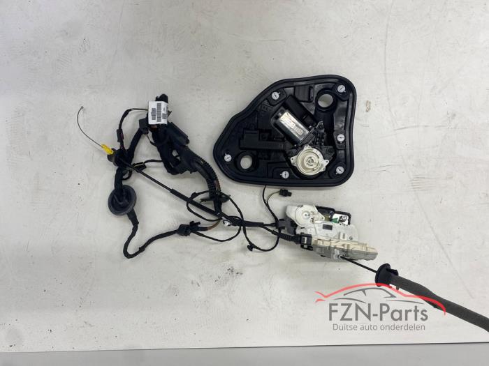 Audi A7 4G8 Soft close servosluiting Portier Rechts-achter