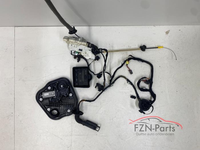 Audi A7 4G8 Soft close servosluiting Portier Rechts-voor