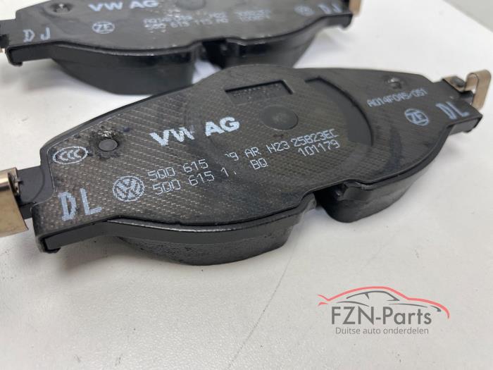 VW Touran 5TA Remblokken voorzijde set 4x