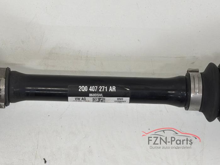 VW Polo 2G Aandrijfas Links-voor