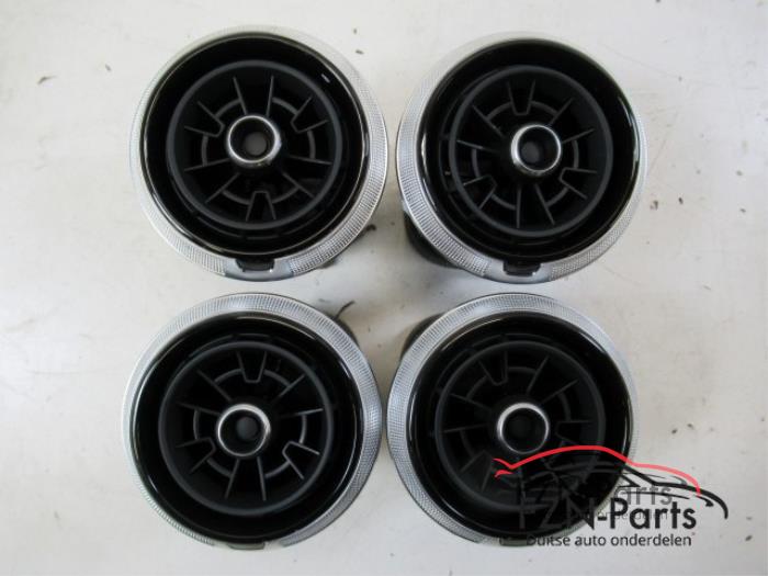 Audi A3 8V Facelift Luchtroosters Dashboard Set L+R