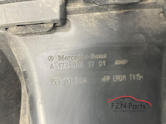 Mercedes-Benz A-Klasse W177 Onderlip Diffuser Achterbumper