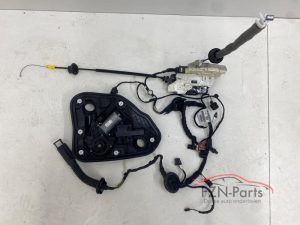 Audi A7 4G8 Soft close servosluiting Portier Links-achter