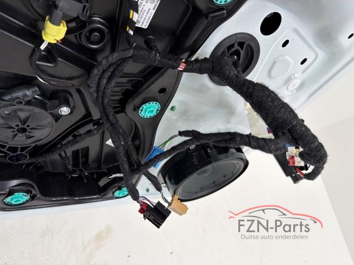 VW Golf 8 GTI Portier Links -voor LC9A