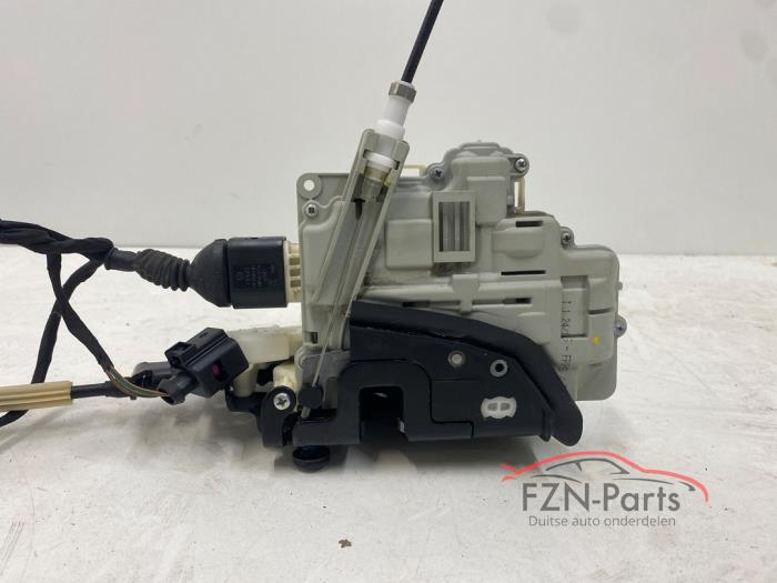 Audi A7 4G8 Soft close servosluiting Portier Rechts-voor