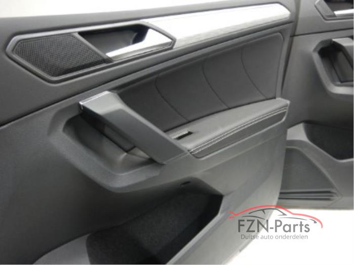 Seat Tarraco 5FJ Interieur Leer Leder Leren Verlichte deurpanelen Stoelverwarming