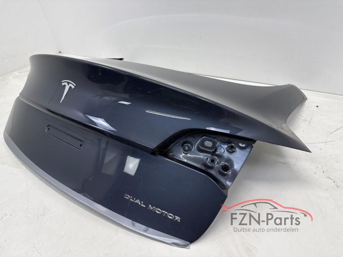 Tesla Model 3 Achterklep