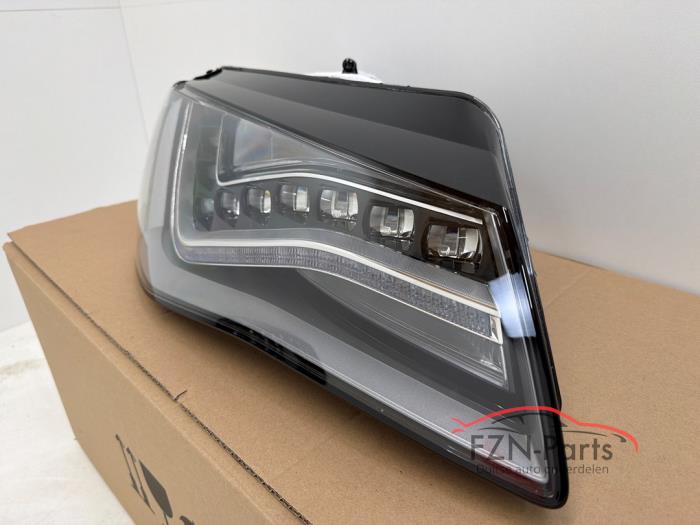Audi A8 4H koplamp VOLLED Rechts