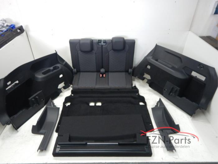 Seat Tarraco 5FJ FR interieur 7-persoons Alcatara Leer Stof