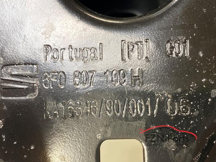 Seat Ibiza 6F Bumperbalk voorzijde+ Schuim
