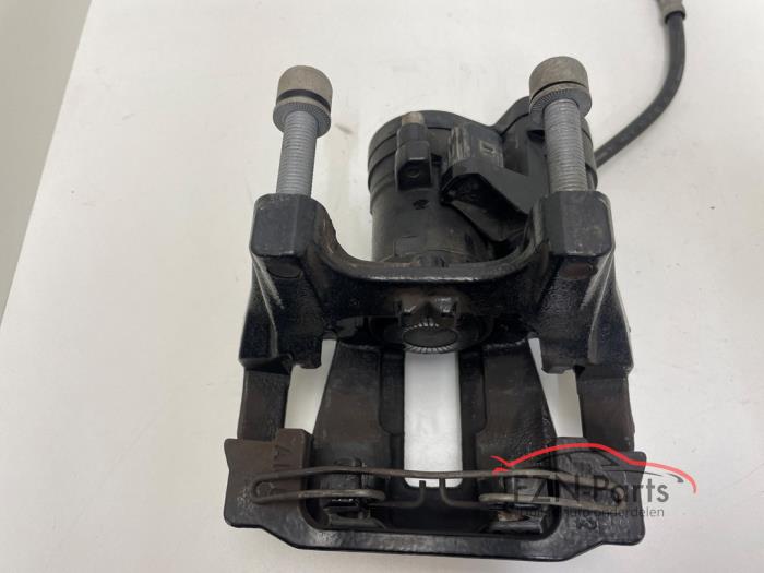 Seat Leon 5FF Sportstourer Remklauw Rechts-achter Elektrisch